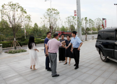【鄭投產(chǎn)業(yè)園要聞】二七區(qū)委常委、宣傳部部長崔世英一行蒞臨園區(qū)考察調(diào)研